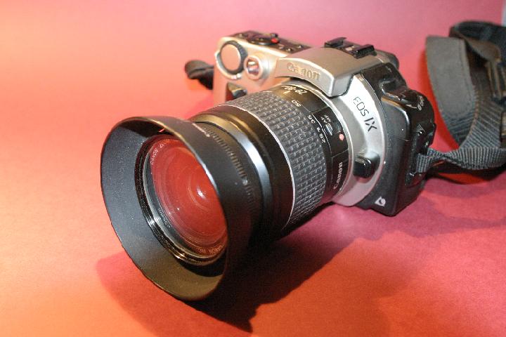 CANON_EOS_IX_2000.JPG