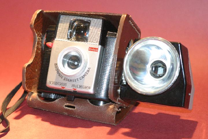 KODAKBrownie_Starlet_1960.JPG