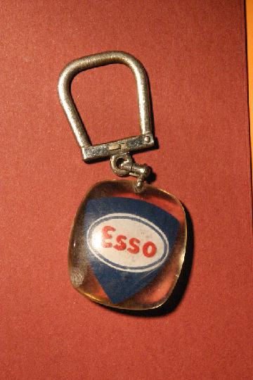 Carburant_ESSO_02b.JPG