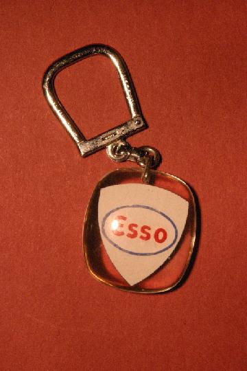 Carburant_ESSO_02c.JPG