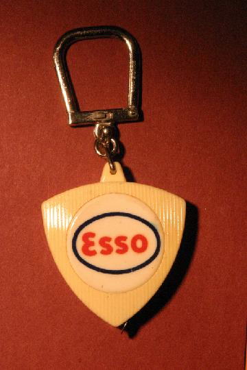 Carburant_ESSO_02d.JPG