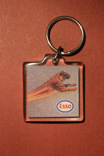 Carburant_ESSO_08d.JPG