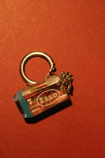Carburant_ESSO_09a.JPG