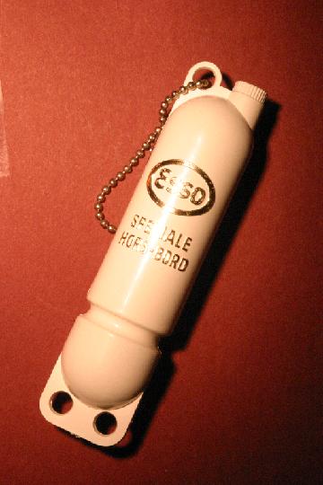 Carburant_ESSO_09d.JPG
