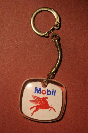 Carburant_MOBIL_02c.JPG