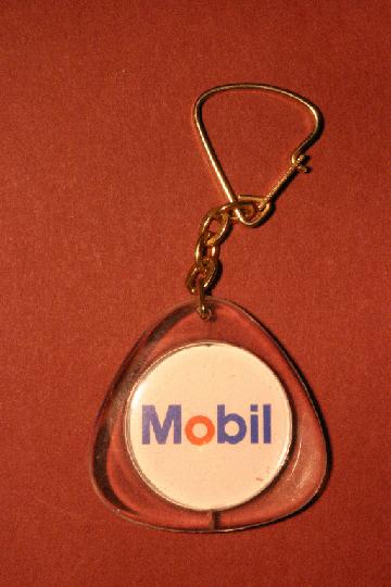 Carburant_MOBIL_05d.JPG