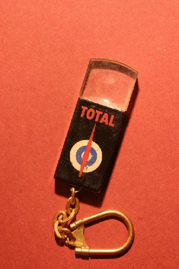 Carburant_TOTAL_05va.JPG