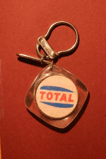 Carburant_TOTAL_05wa.JPG
