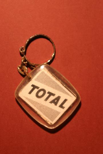 Carburant_TOTAL_05wb.JPG