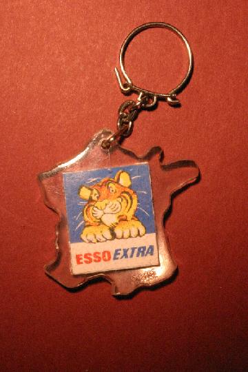 Lubrifiant_ESSO_EXTRA.JPG