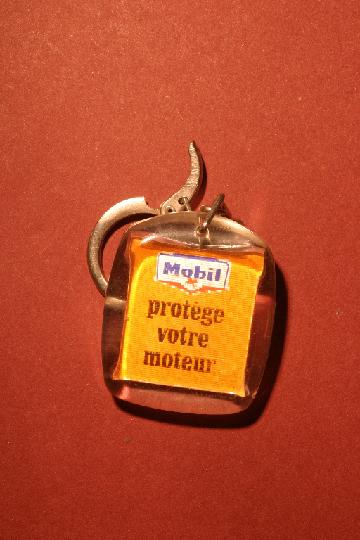 Lubrifiant_MOBIL_00.JPG