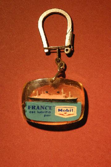 Lubrifiant_MOBIL_02.JPG