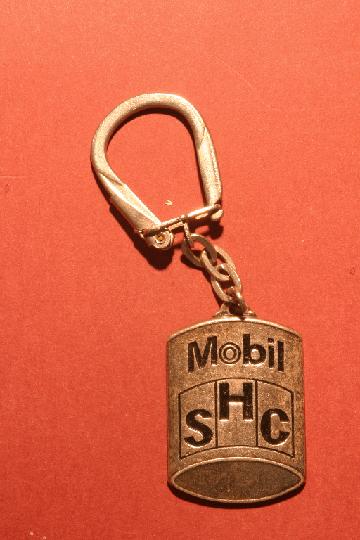 Lubrifiant_MOBIL_S_H_C-00.JPG