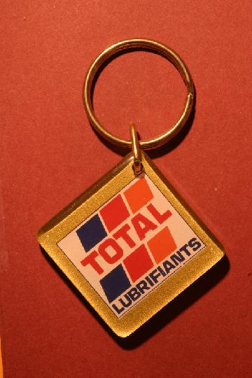 Lubrifiant_TOTAL_GTS_PLUS_00.JPG