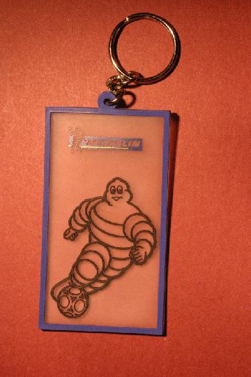 Pneu_MICHELIN_20a.JPG