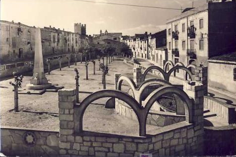 Montblanc_plaça Catalunyac .jpg
