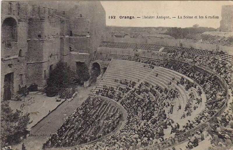 Orange_Le_Theatre_11.jpg