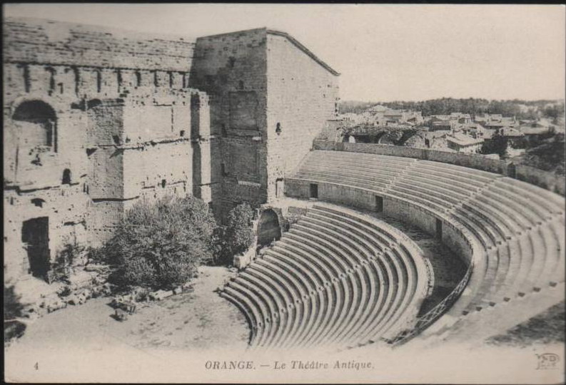 Orange_Le_Theatre_15.jpg