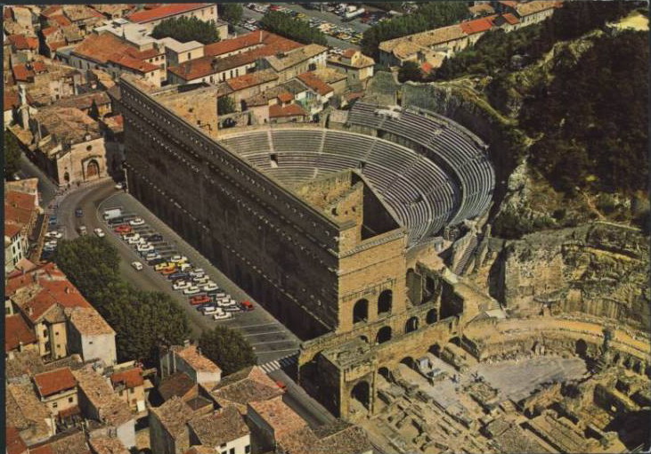Orange_Le_Theatre_30.jpg