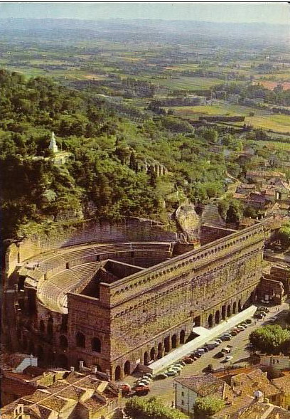 Orange_Le_Theatre_33.jpg