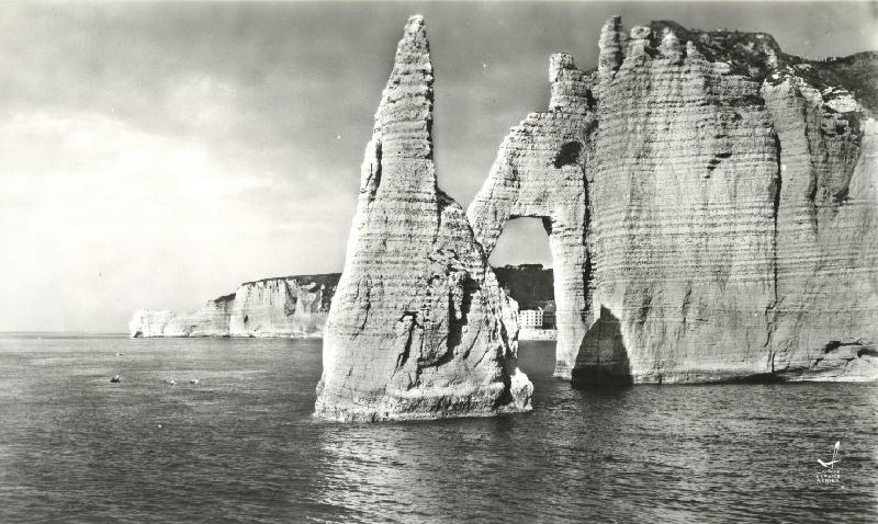 Etretat.jpg