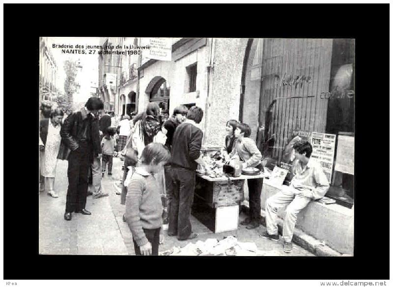 Nantes_La_Braderie_00.jpg
