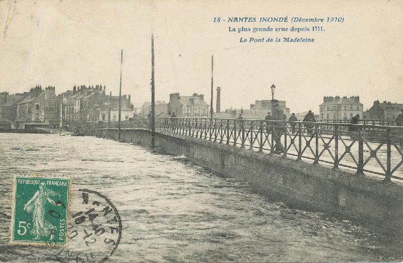 Nantes-Inondation_1910_Le_pont_de_la_Magdeleine.jpg