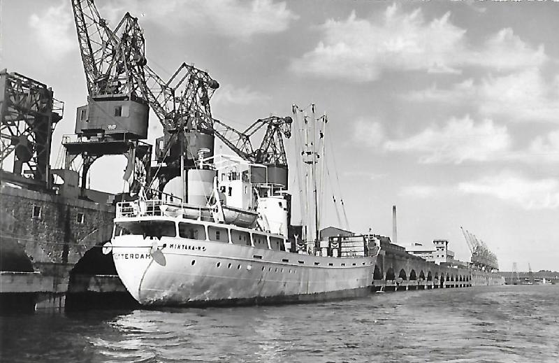 Nantes_bateau_à_Quai.jpg