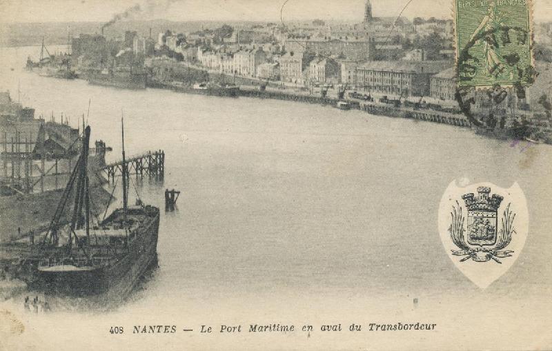 Nantes_Le_Port_Maritime_an_aval_du_Transbordeur.jpg