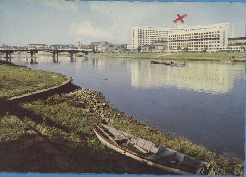 Nantes_Le_Centre_Hospitalier.JPG