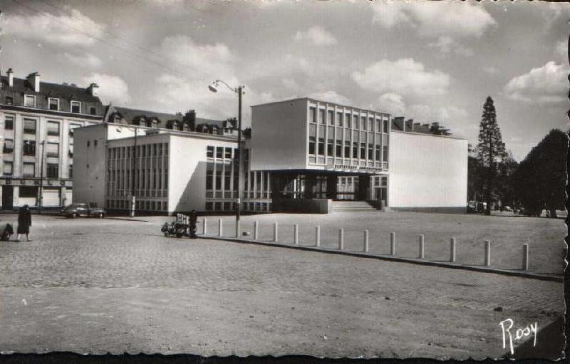 Nantes_Restaurant Universitaire.jpg