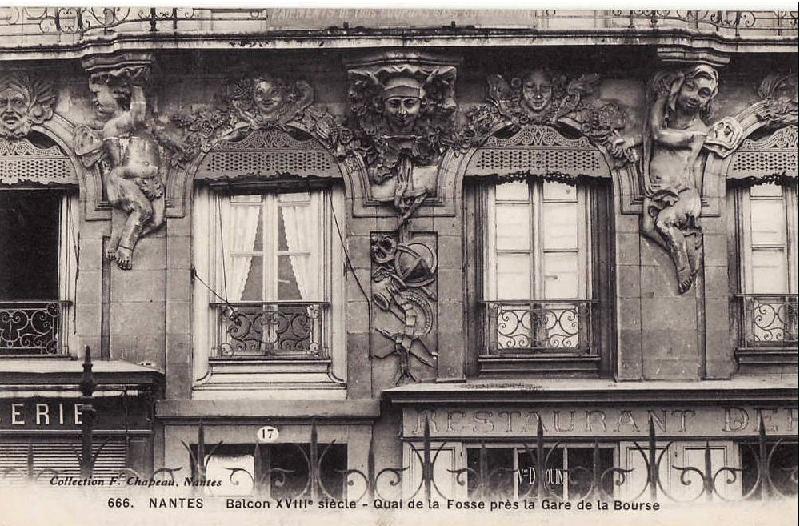 Nantes_Balcons_Quai_de_la_Fosse.jpg