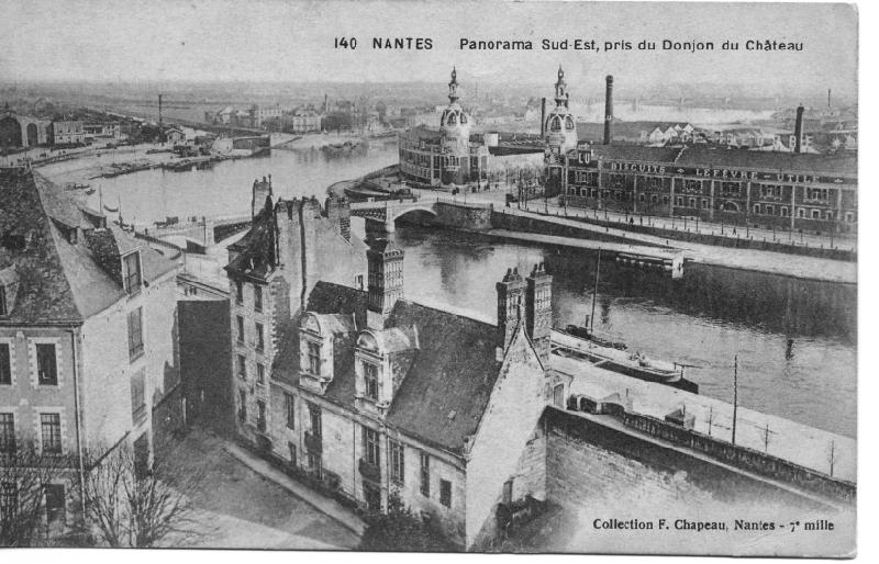 Nantes_Panorama_Sud-Est_pris_du_Donjon .jpg
