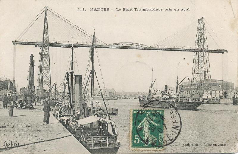 Nantes_Le_Pont_transbordeur_pris_en_aval.jpg