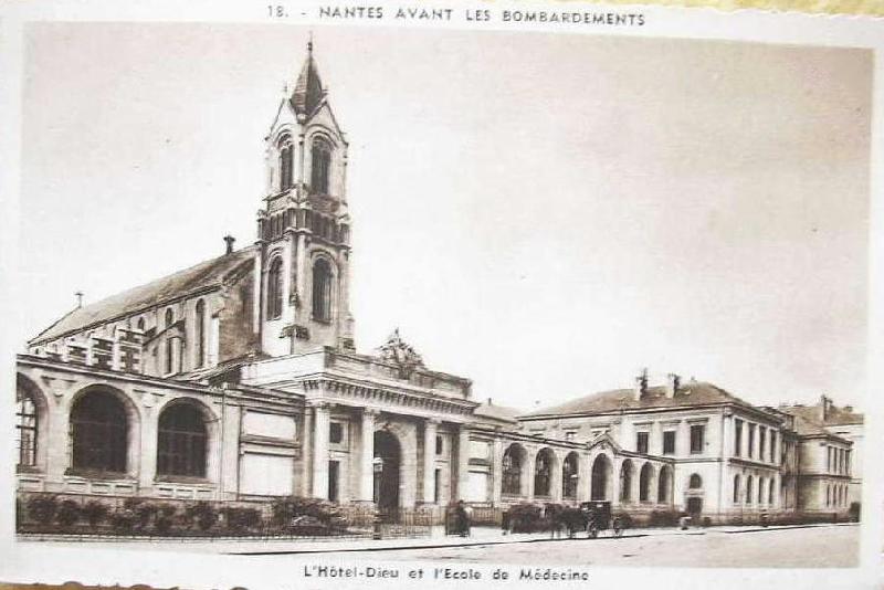 Nantes_L-Hotel_Dieu_et_l-ecole de medecine.jpg