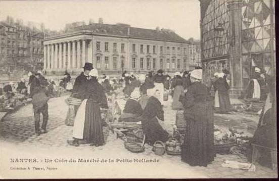 Nantes_Un_coin_du_Marche_de_la_petite_Hollande.JPG