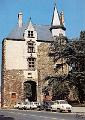 Nantes_la_porte_St_Pierre