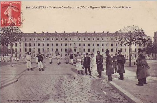 Nantes_Caserne_Cambronne.jpg