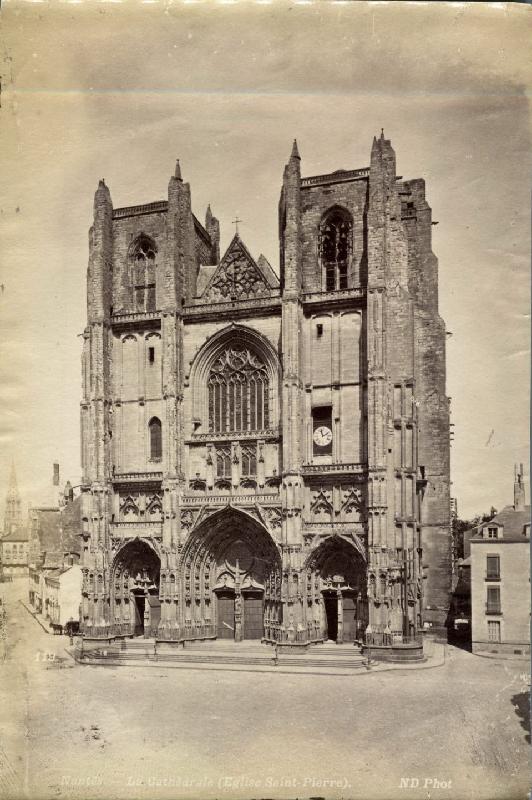 Nantes_Cathedrale_Saint_Pierre .jpg