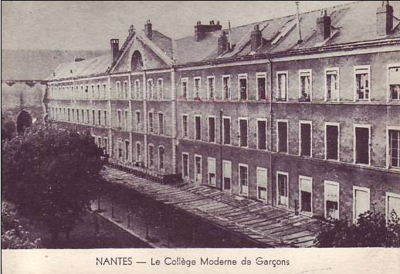 Nantes_College_Moderne_de_Garçon.jpg
