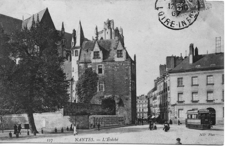 Nantes_L-Eveche_sjp.jpg