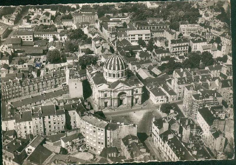 Nantes_Eglise_Saint_Louis.jpg