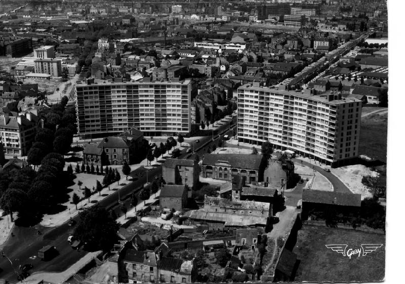 Nantes_Place_Mangin_vue_aerienne.jpg