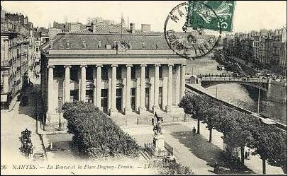 Nantes_La_Bourse.JPG