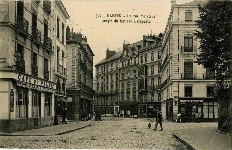 Nantes_La_rue_Mercoeur.JPG