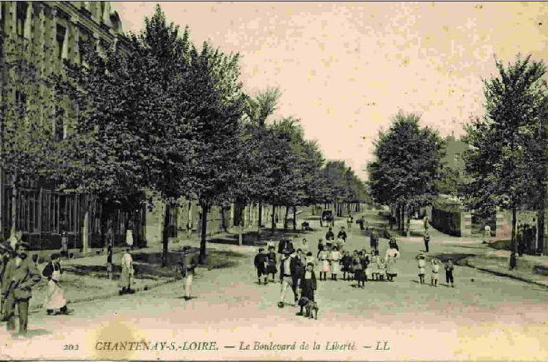 Chantenay_Le_Boulevard_de_la_Liberte.jpg