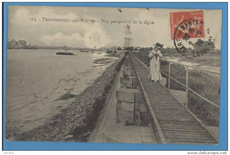 Trentemoult_Vue_Perspective_de_la_digue.jpg