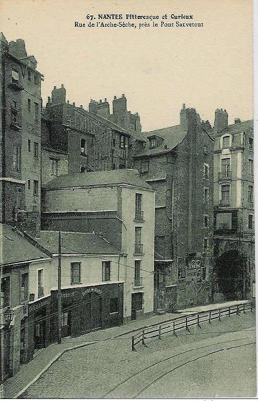 Nantes_Pittoresque_et_curieux_Rue_de_l-Arche_Seche.jpg