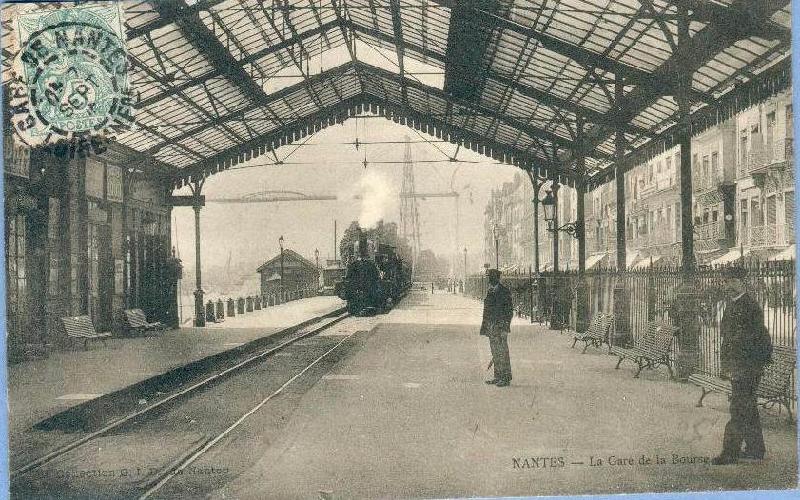 Nantes_La_Gare_de_la_Bourse_3.jpg