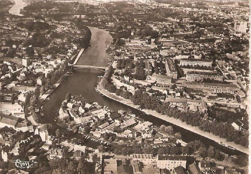 Nantes_Ile_Saint_Miel aerienne.jpg